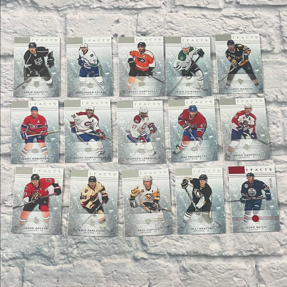 Hockey Trading Card Set Upper Deck Artifacts (15)
